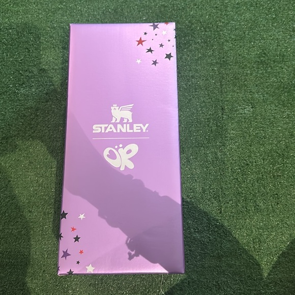 Stanley Olivia Rodrigo Exclusive 40oz Tumbler BNWT - Picture 3 of 9